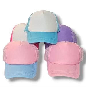 BUNDLE OF FIVE NEW COMPLETELY CUSTOMIZABLE SNAP BACK TRUCKER HATS